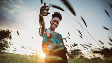 
		Woman in the cornfield
	